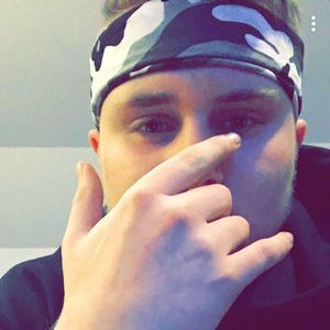 Meet your Posher, Chris